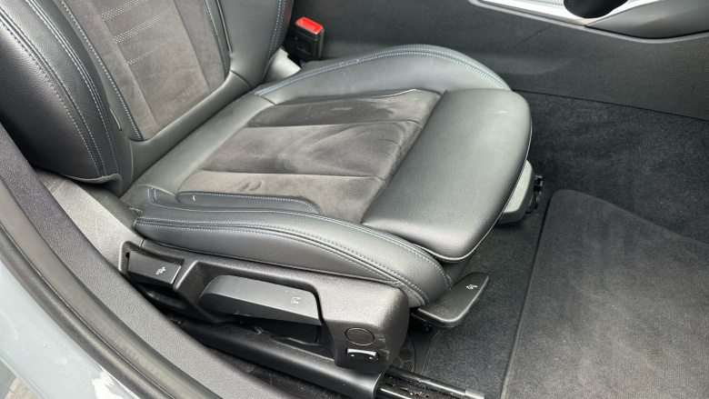 BMW 3 Series 320i M Sport 4dr Step Auto Petrol Saloon